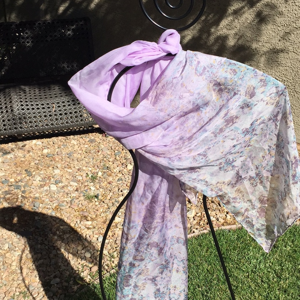 Sheer scarf